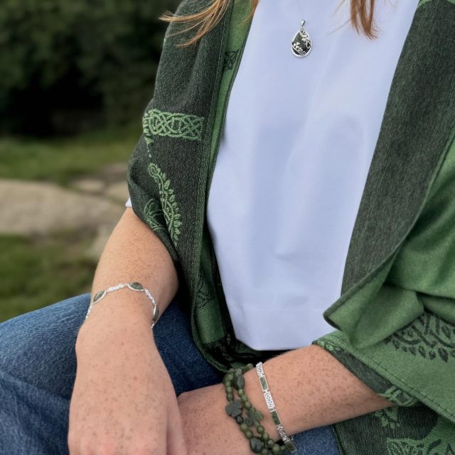 Simply Connemara.

#connemara #ireland #unique #connemaramarble