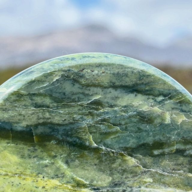 Connemara Marble - always ready for a close up ☘️

Formed over 900 million years ago, in a shallow primal sea, Connemara Marble is made up of a number of different minerals including serpentine, dioxide & white calcium. These different minerals give it the gorgeous colourings that can be seen in any of our products on connemaramarble.com 

Mother nature’s gift to us all, as unique as it comes 💚

#connemaramarble #irish #unique #naturalstone